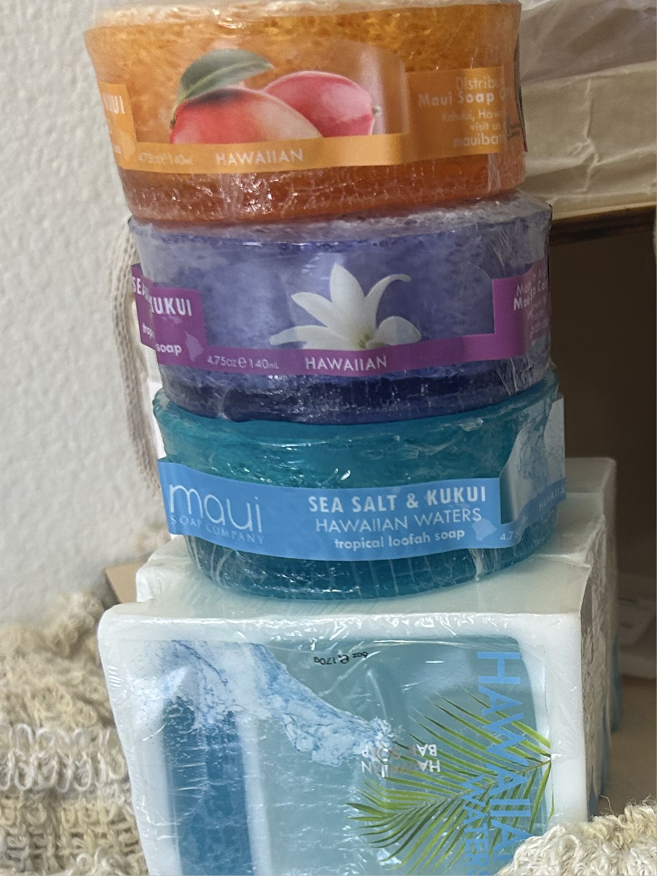 Hawaiian Waters Bar Soap with Kukui & Coconut Oil 6oz