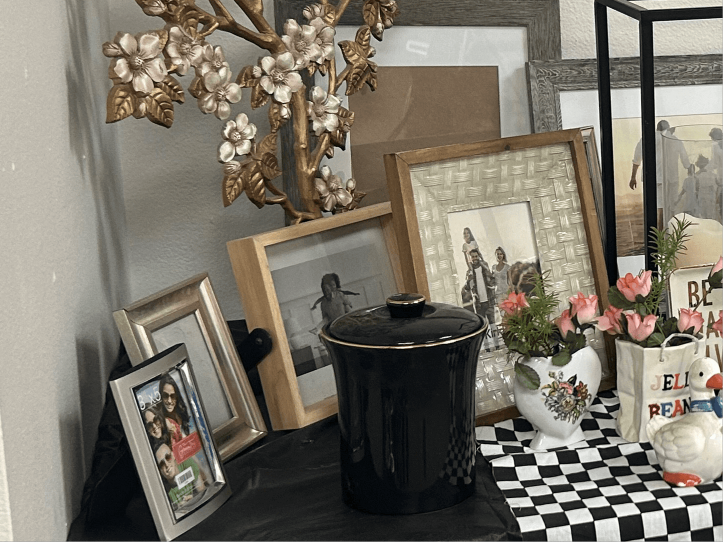 Pictures Frame
