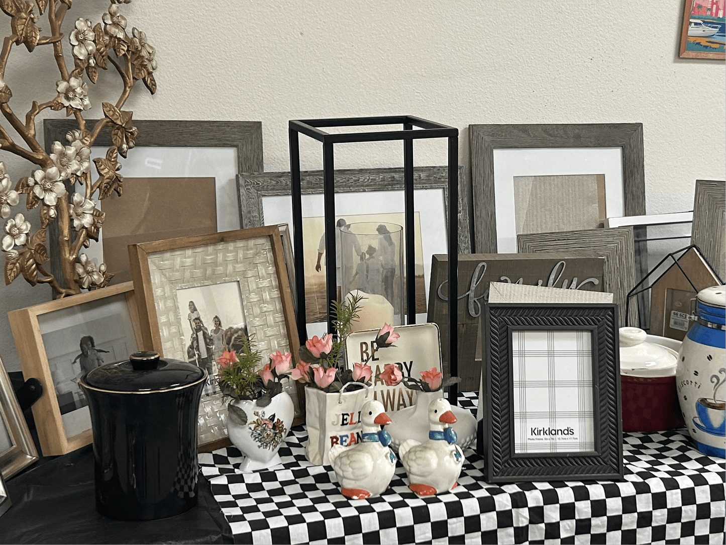 Pictures Frame